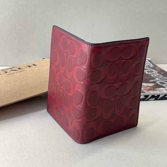 (New+Tag) Coach passport wallet case ‘rare’ limited edition (unisex) monogram - Picture 7 of 14